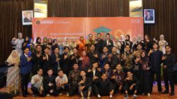 Fakultas Ilmu Komunikasi Unissula Melepas 43 Wisudawan