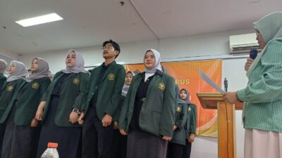 Dwi dan Nabil Dilantik Jadi Presiden BEM dan Sema Fikom Unissula