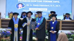 Inspiratif, Dedy Hamdani Lulus Doktor Teknik Sipil Hanya 2 Tahun 7 Bulan