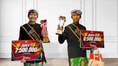 Juara Duta Baca Kota Semarang, Mahasiswa Prodi Ilmu Komunikasi dan Pendidikan Matematika Unissula Raih Hadiah Jutaan Rupiah