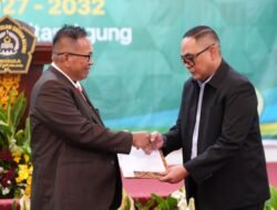 YBWSA Resmi Serahkan SK Pengangkatan Kembali Prof Gunarto Sebagai Rektor Unissula Masa Bakti 2027–2032